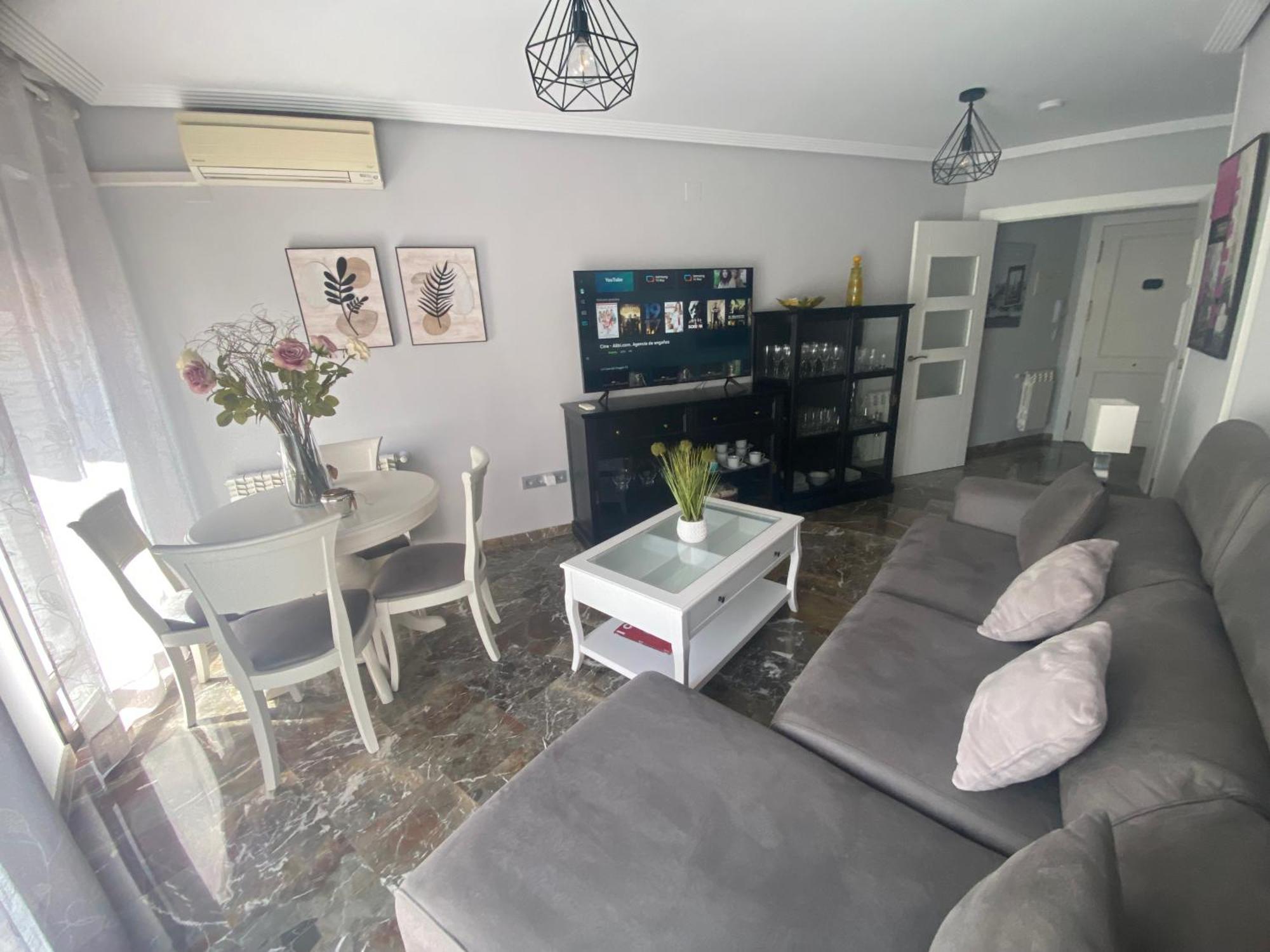 Apartment Bonito En Centro Ciudad Con Garaje
